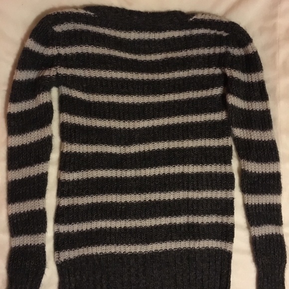 Aerie Gray Sweater with White Stripes - Picture 2 of 4